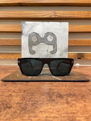 Tom Ford TF907