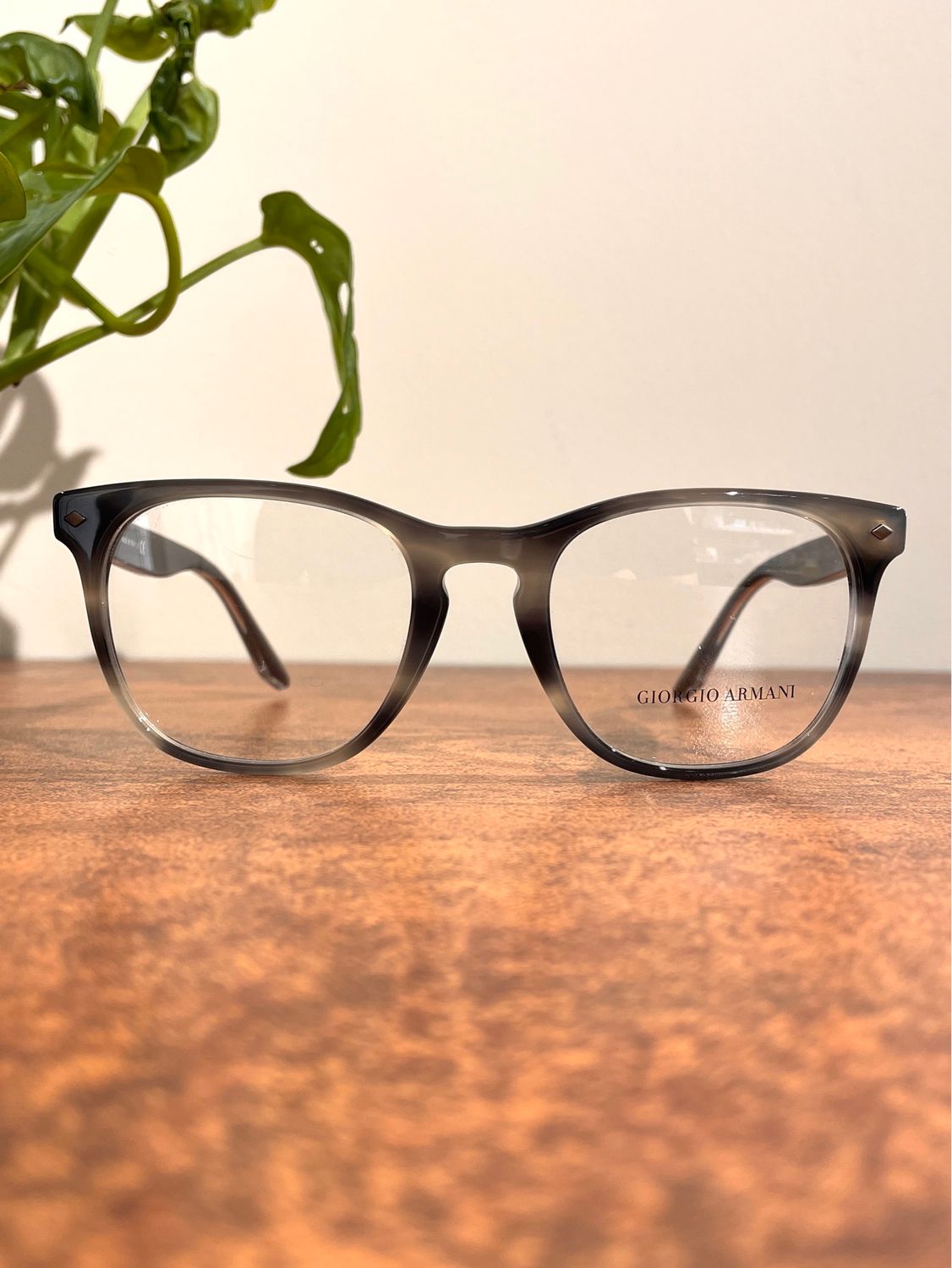 Giorgio Armani AR7185