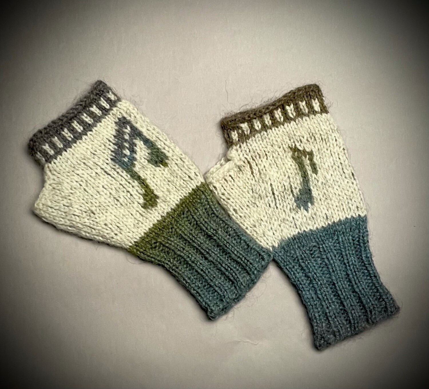 Handstulpen »Jungle Music« Strickanleitung Handstulpen »Jungle Music« Strickanleitung