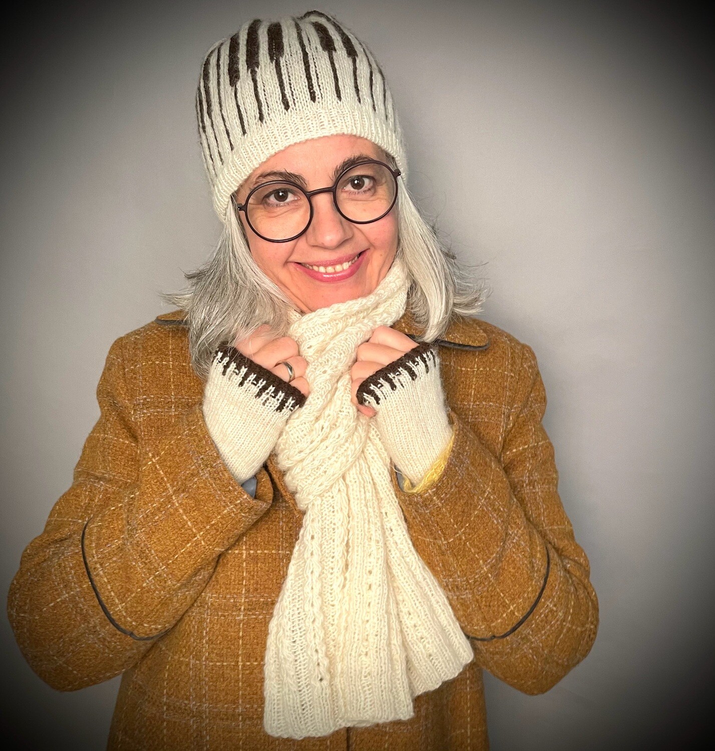 »Herzchen-Schal« Strickanleitung »Herzchen-Schal« Strickanleitung