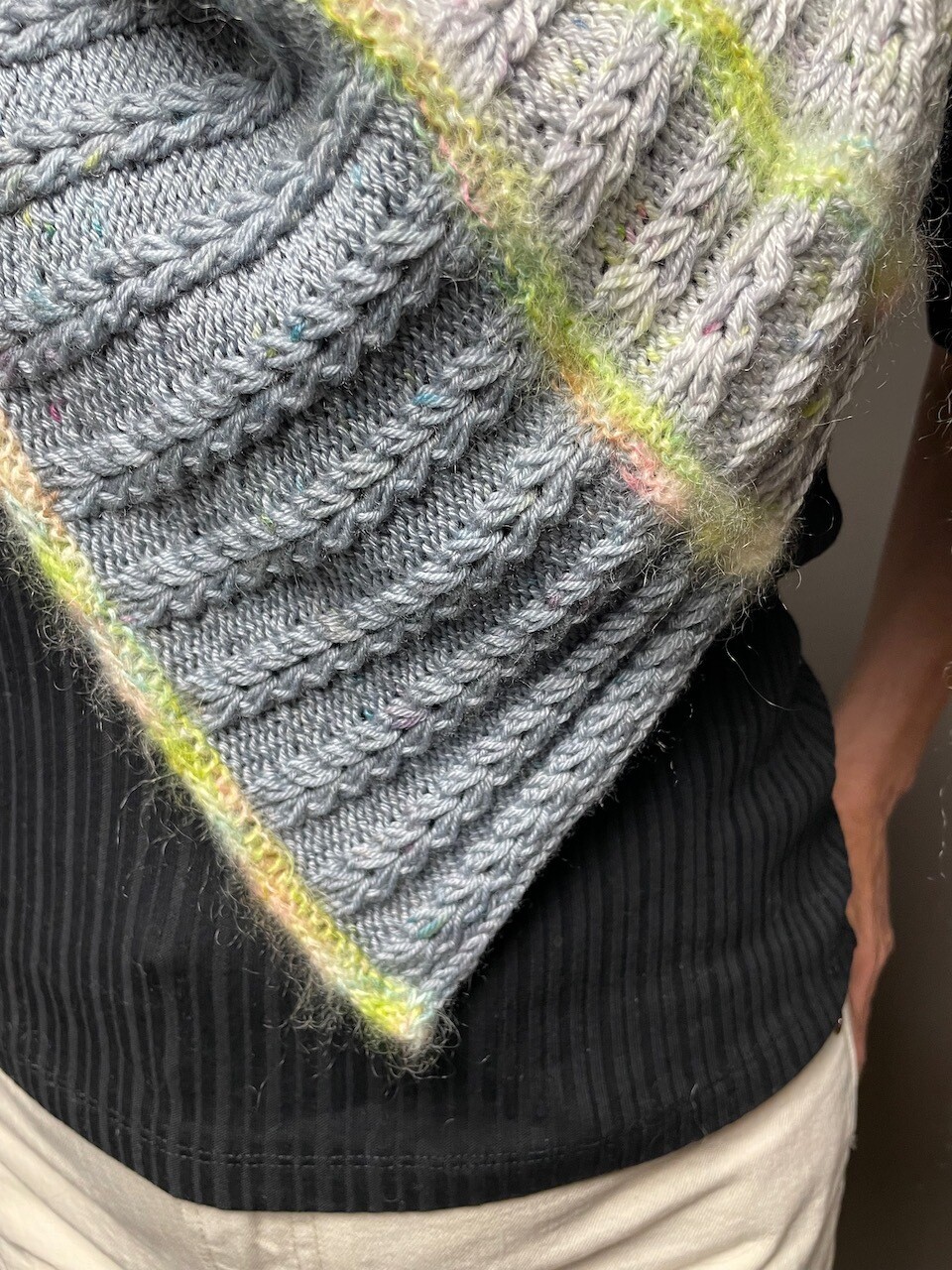 Dreieckstuch »Herzchen« Strickanleitung