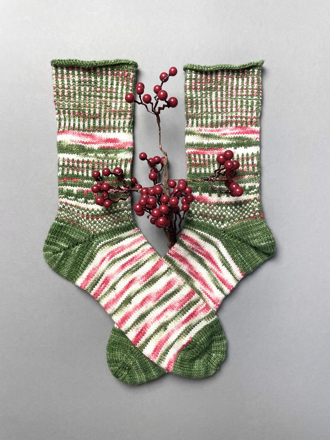 Socke »Winterbeere« Strickanleitung