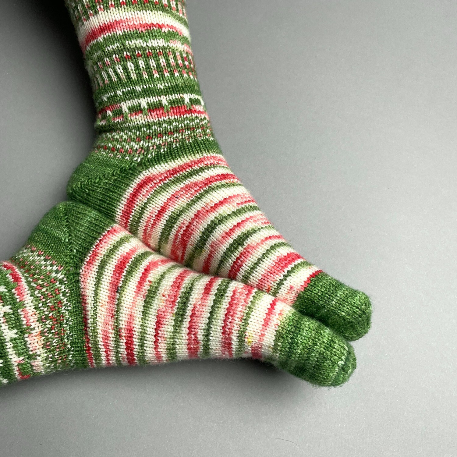 Socke »Winterbeere« Strickanleitung Socke »Winterbeere« Strickanleitung