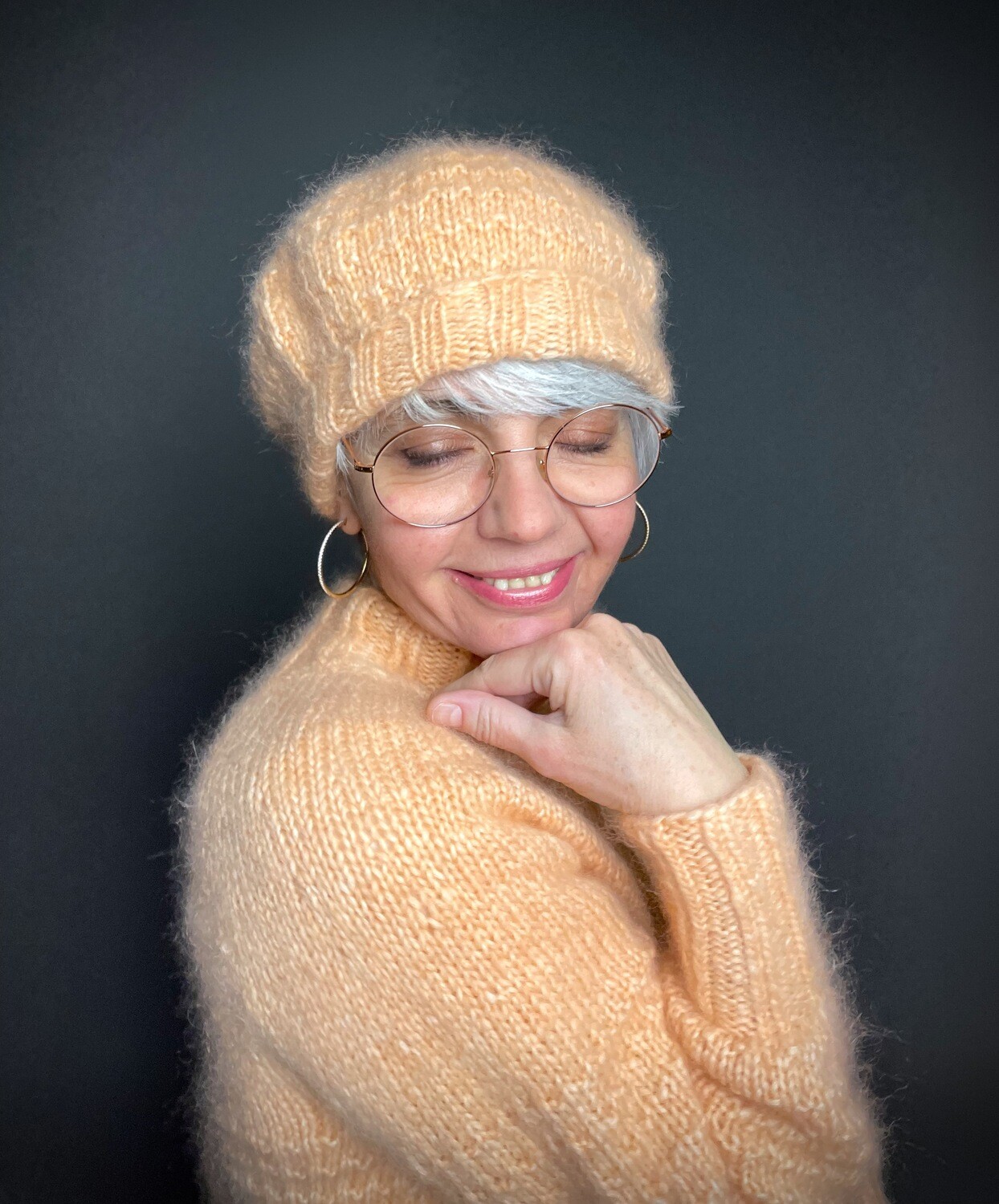 »My Fluffy«-Beret Strickanleitung