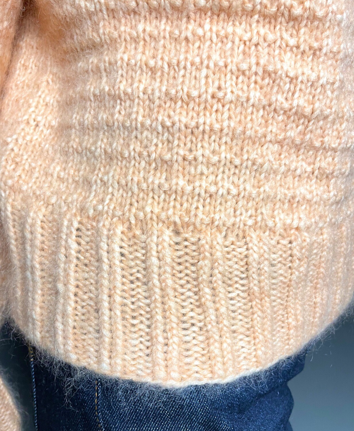 »My Fluffy«-Sweater Strickanleitung