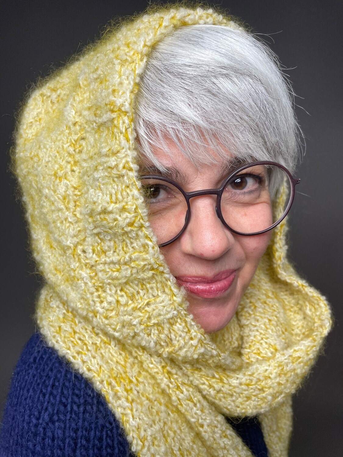 »My Curly Hoodscarf« Strickanleitung