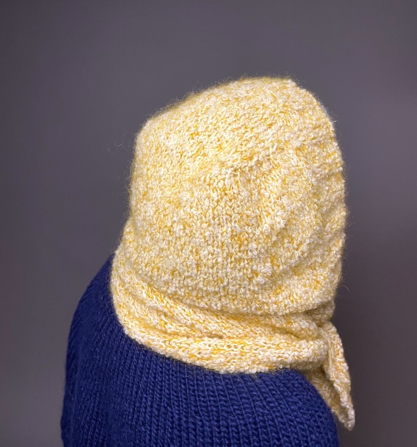 »My Curly Hoodscarf« Strickanleitung