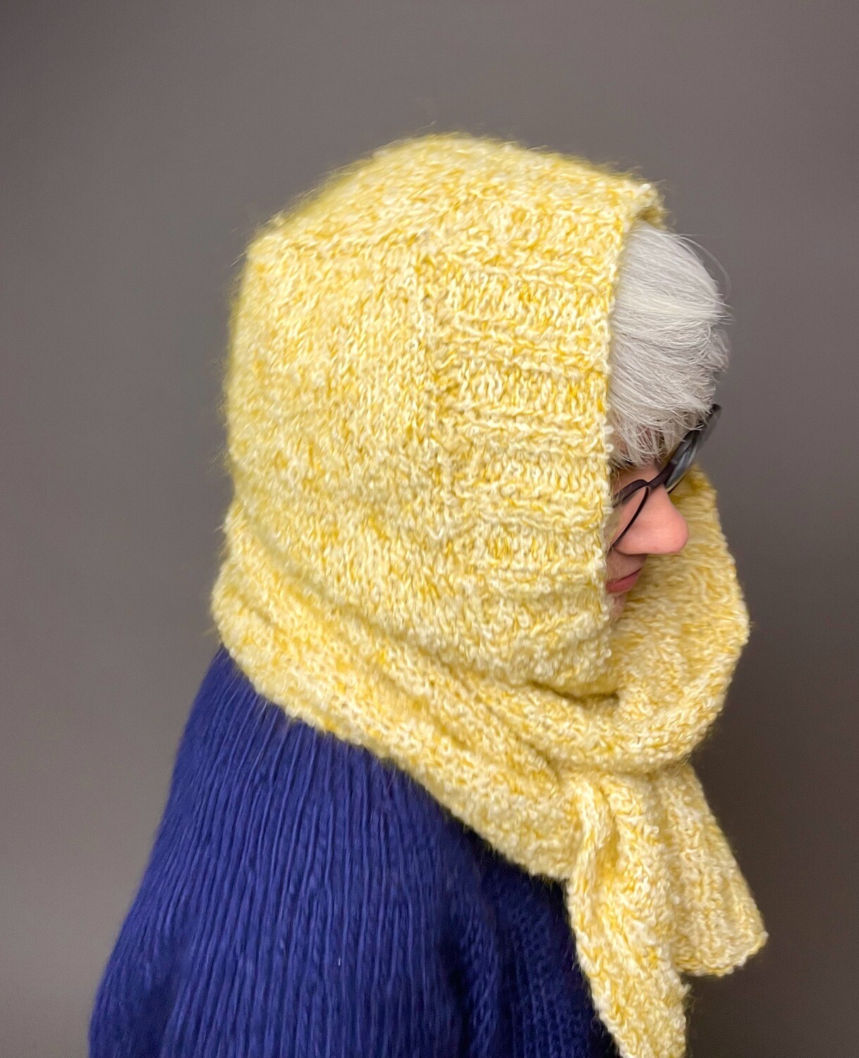 »My Curly Hoodscarf« Strickanleitung
