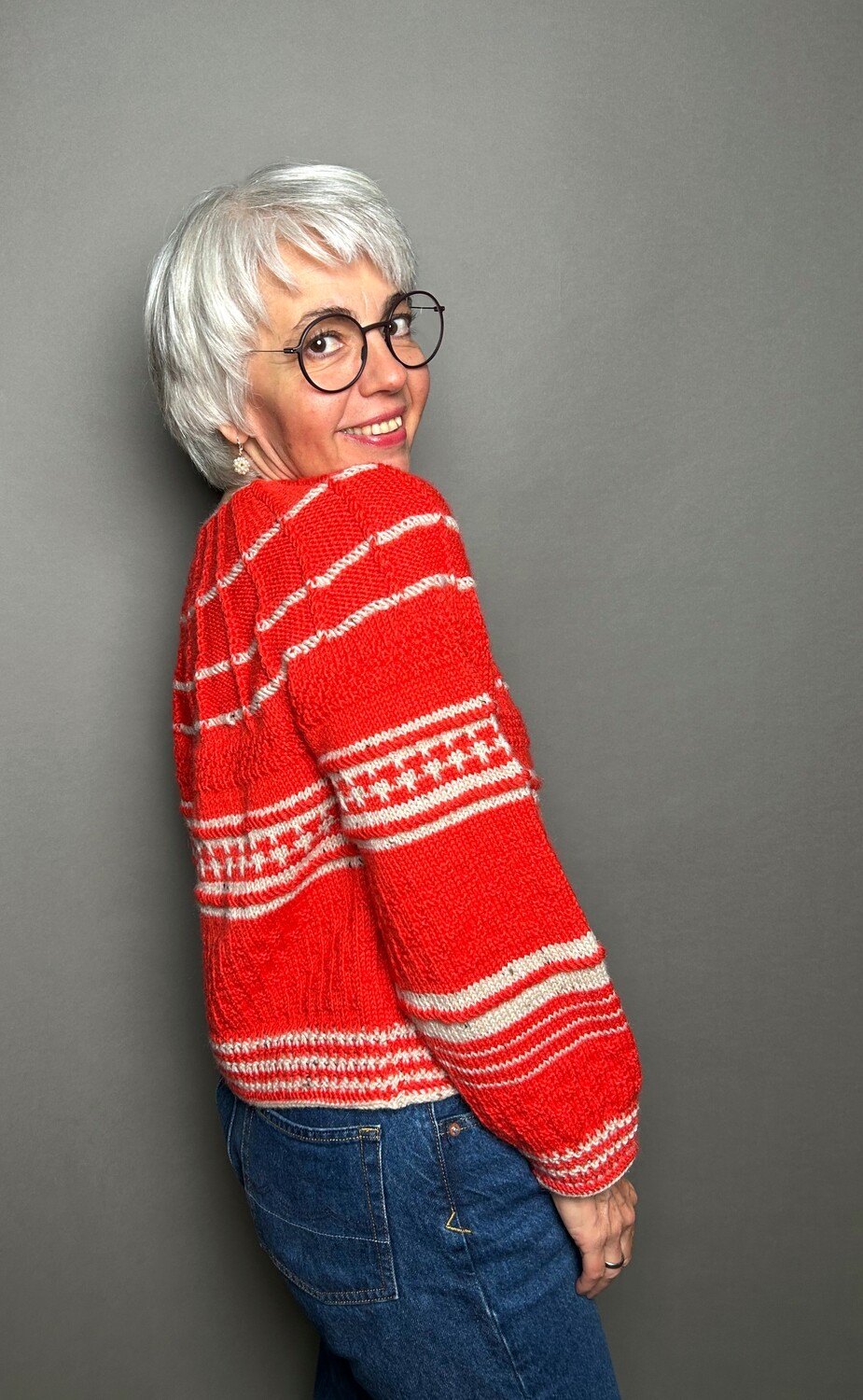 »Folklore«-Sweater Woman Strickanleitung