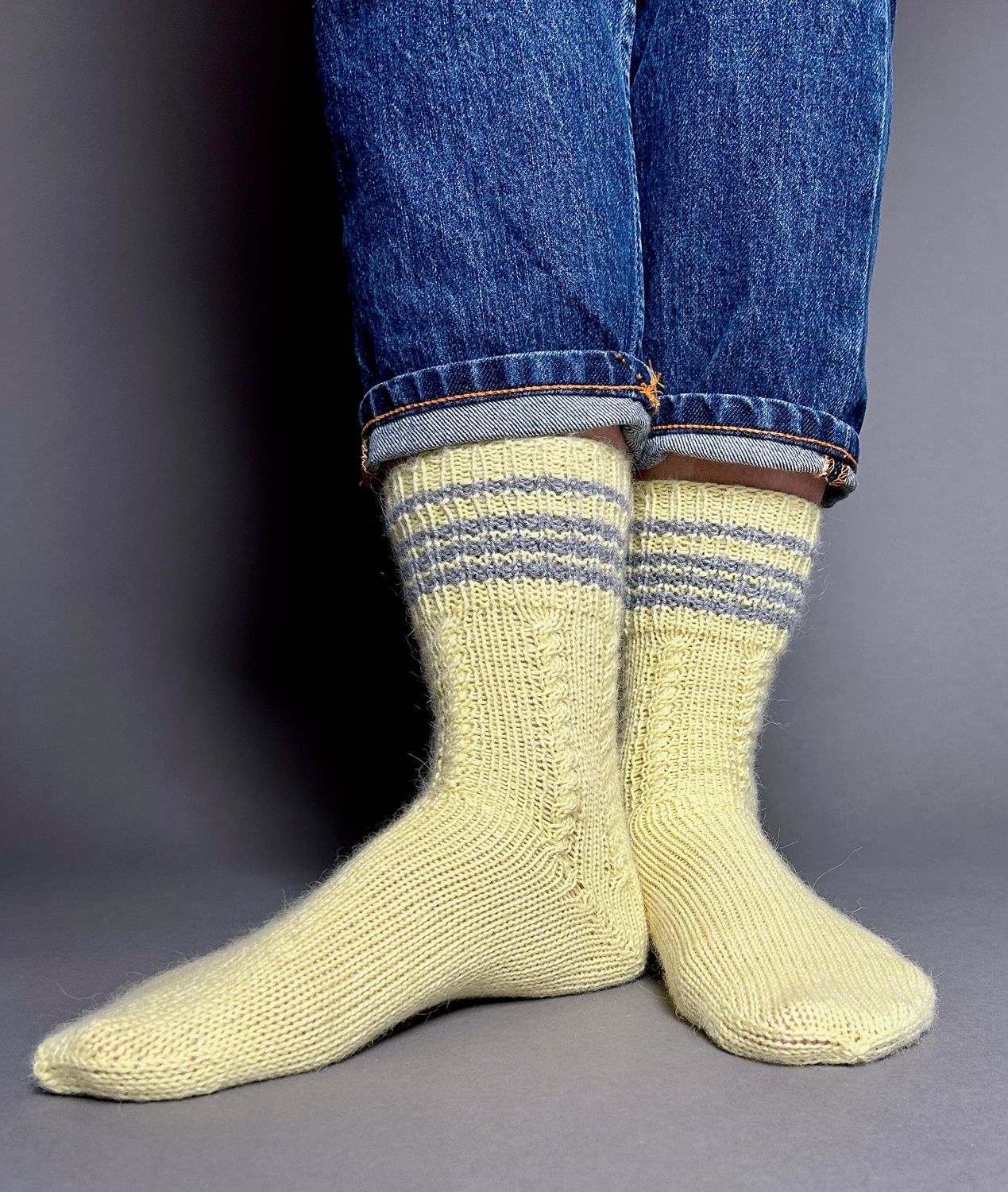 »My College« Socks Strickanleitung