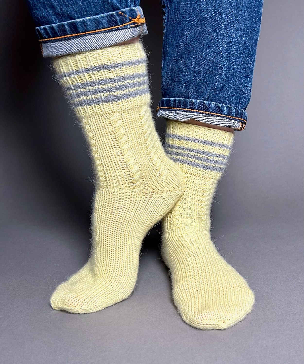 »My College« Socks Strickanleitung