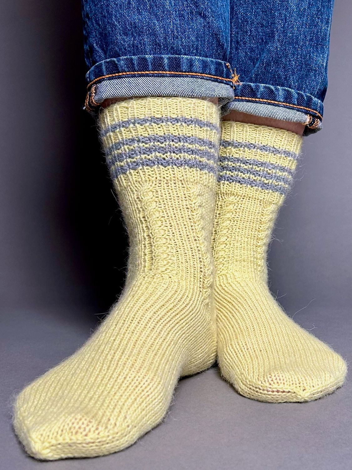»My College« Socks Strickanleitung