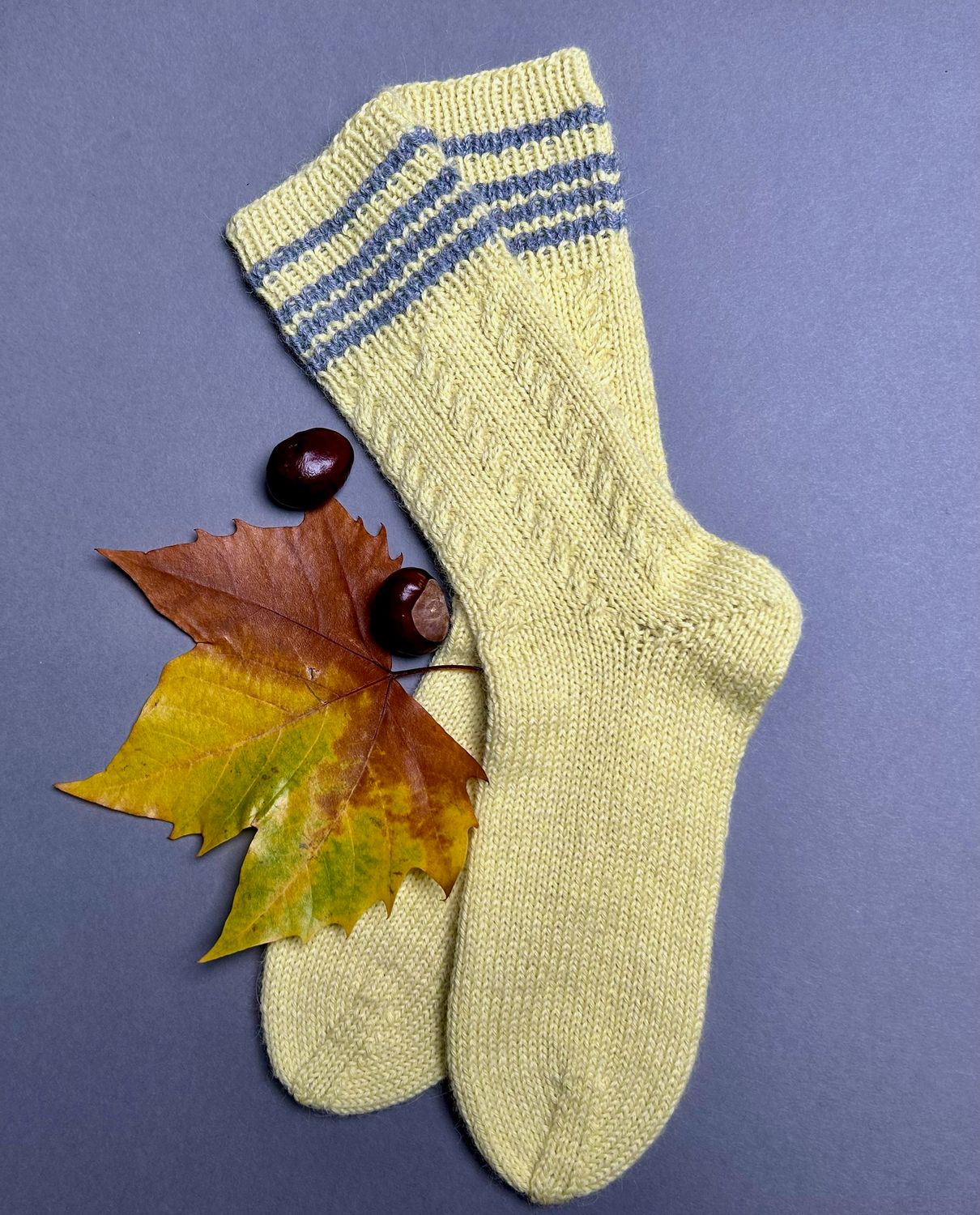 »My College« Socks Strickanleitung