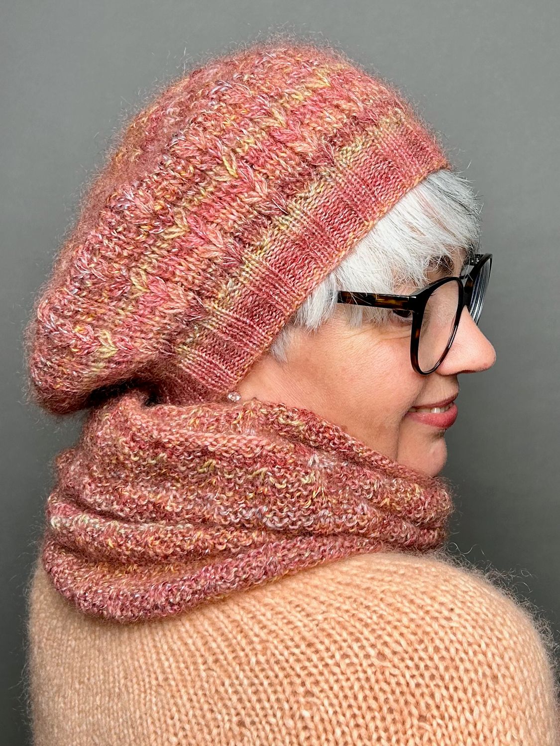 2er-Set Loop »Zuckerschnee« und Baskenmütze »Herzchen« Strickanleitungen