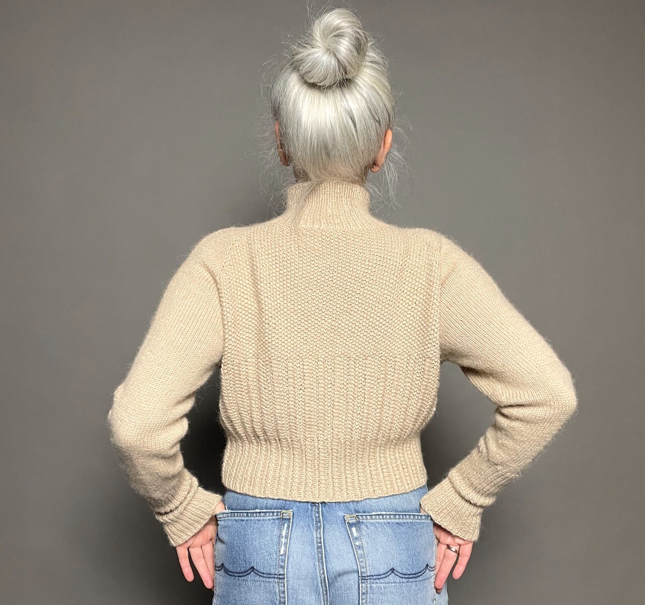 ›Pearlycable‹ Sweater Pattern