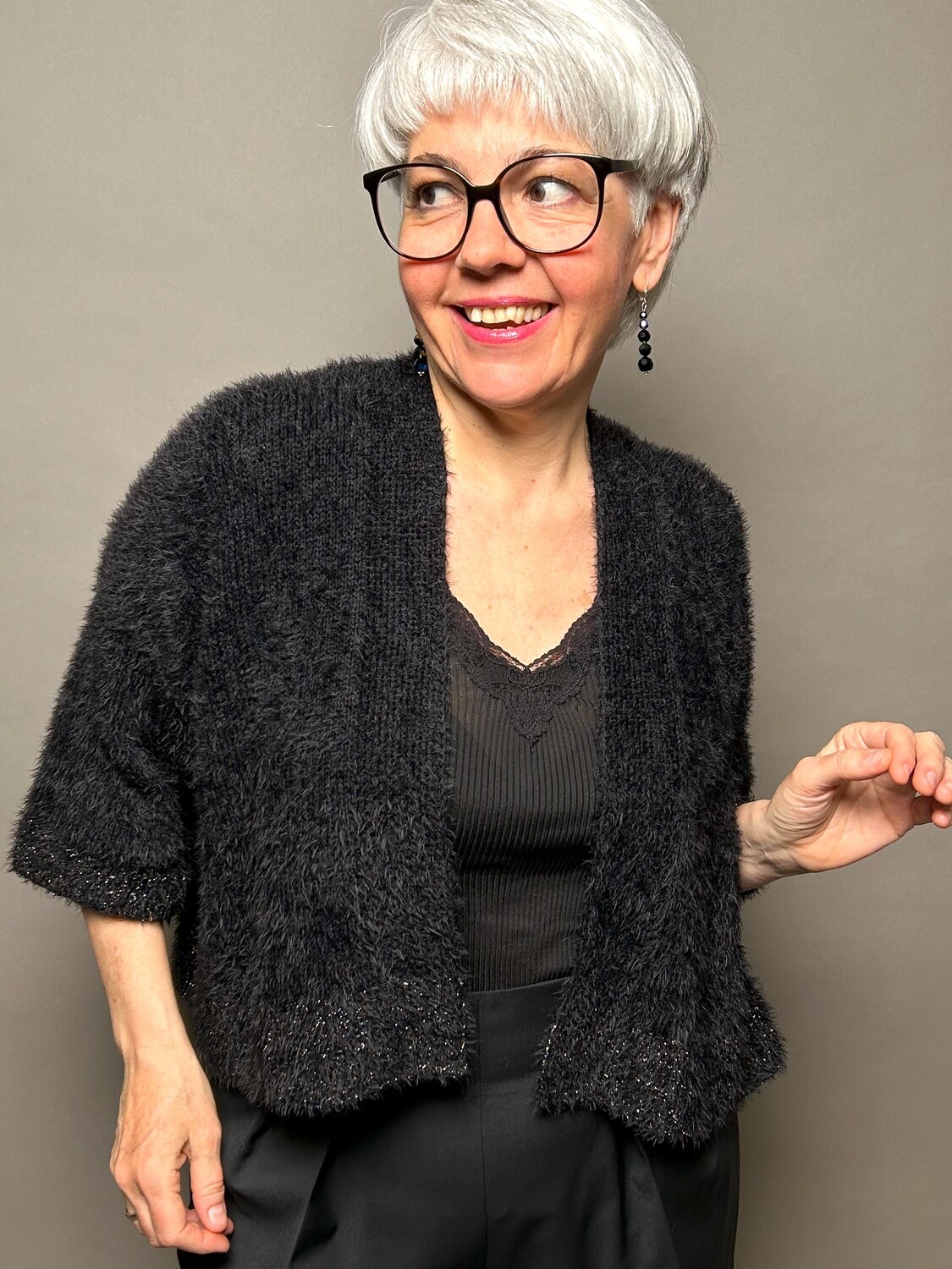 »Kimono«-Cardigan Strickanleitung