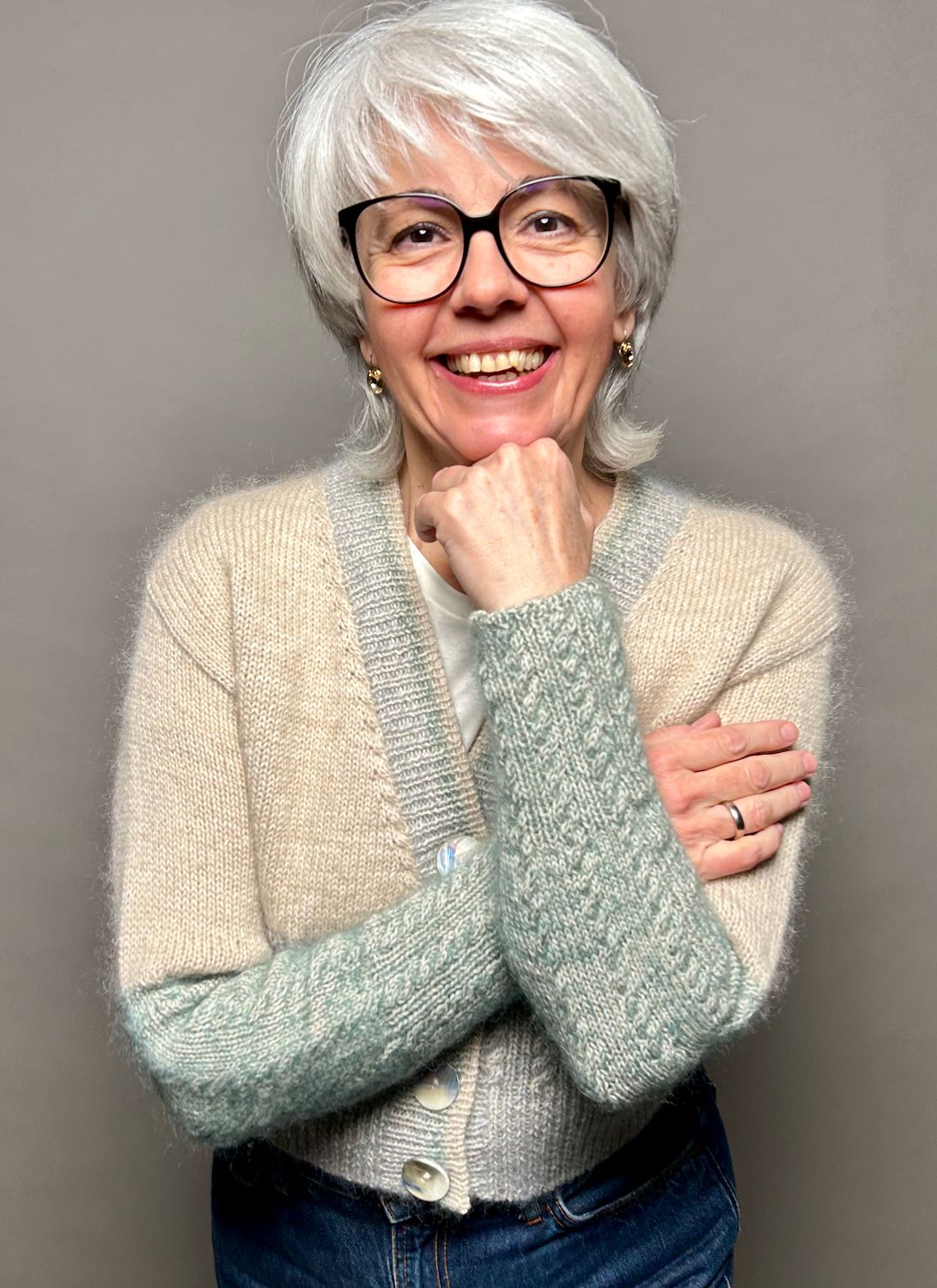 »MyCollege«-Cardigan Strickanleitung »MyCollege«-Cardigan Strickanleitung