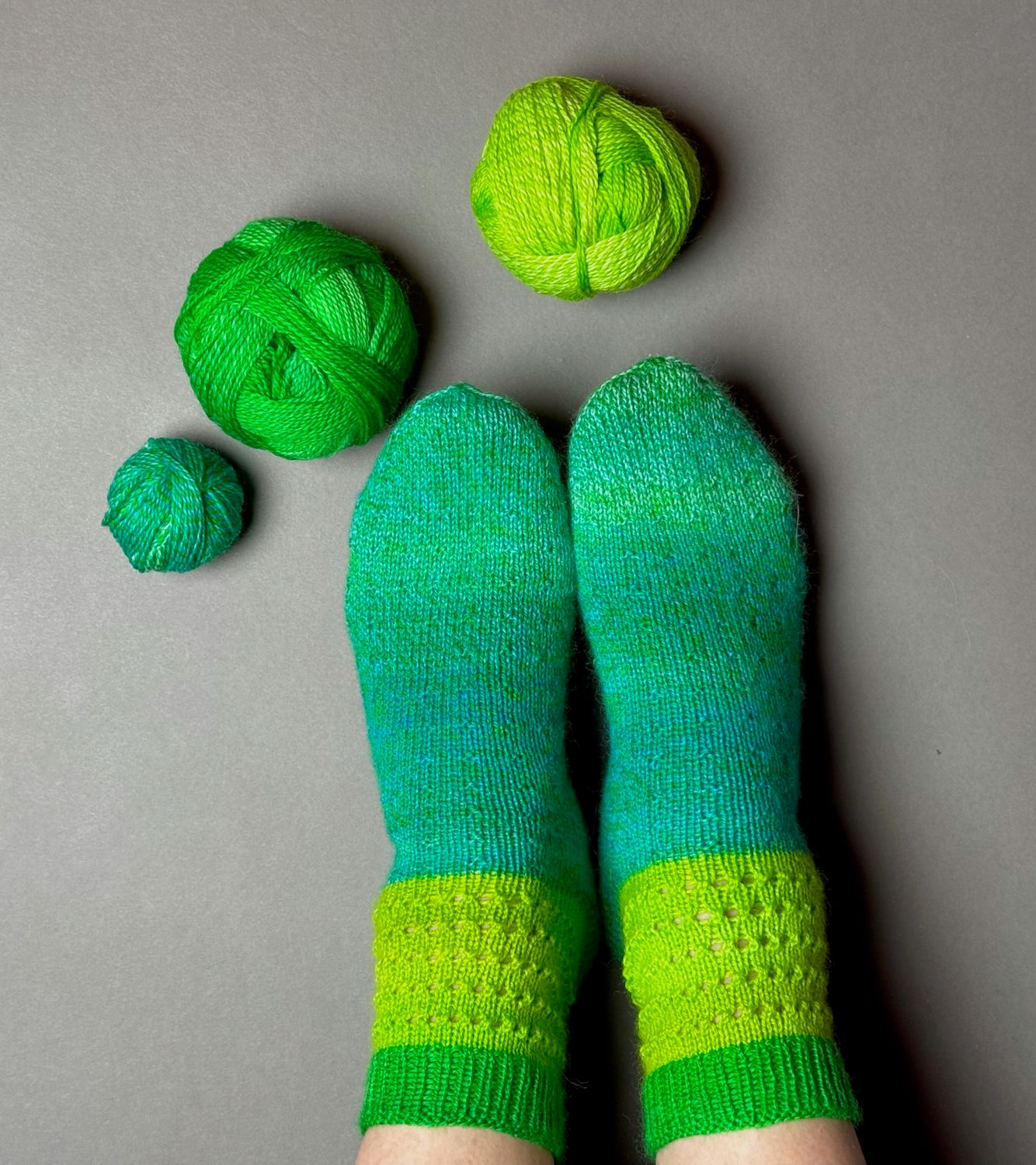 »Summerparty«-Socks Strickanleitung