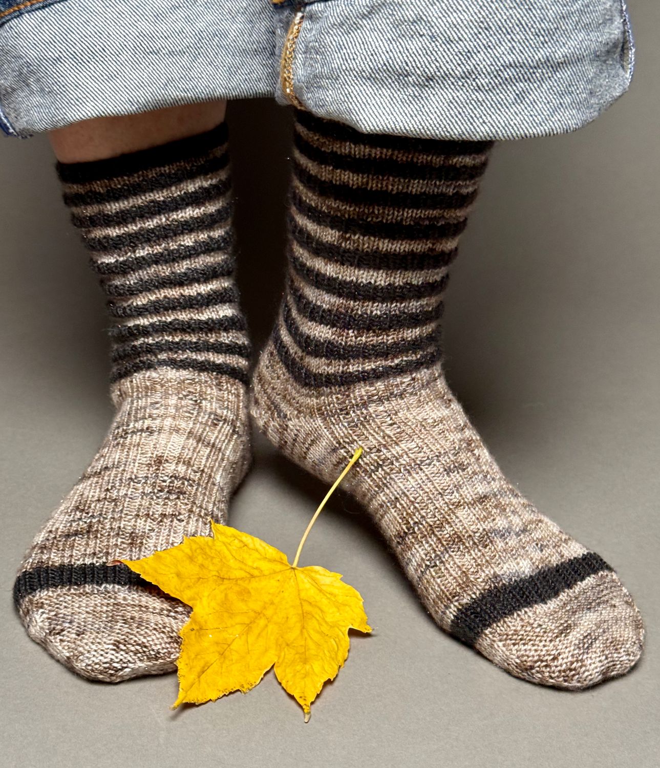 »Happyraccoon«-Socks Strickanleitung