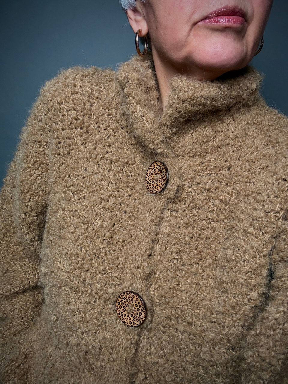 »Tschilly«-Cardigan Strickanleitung