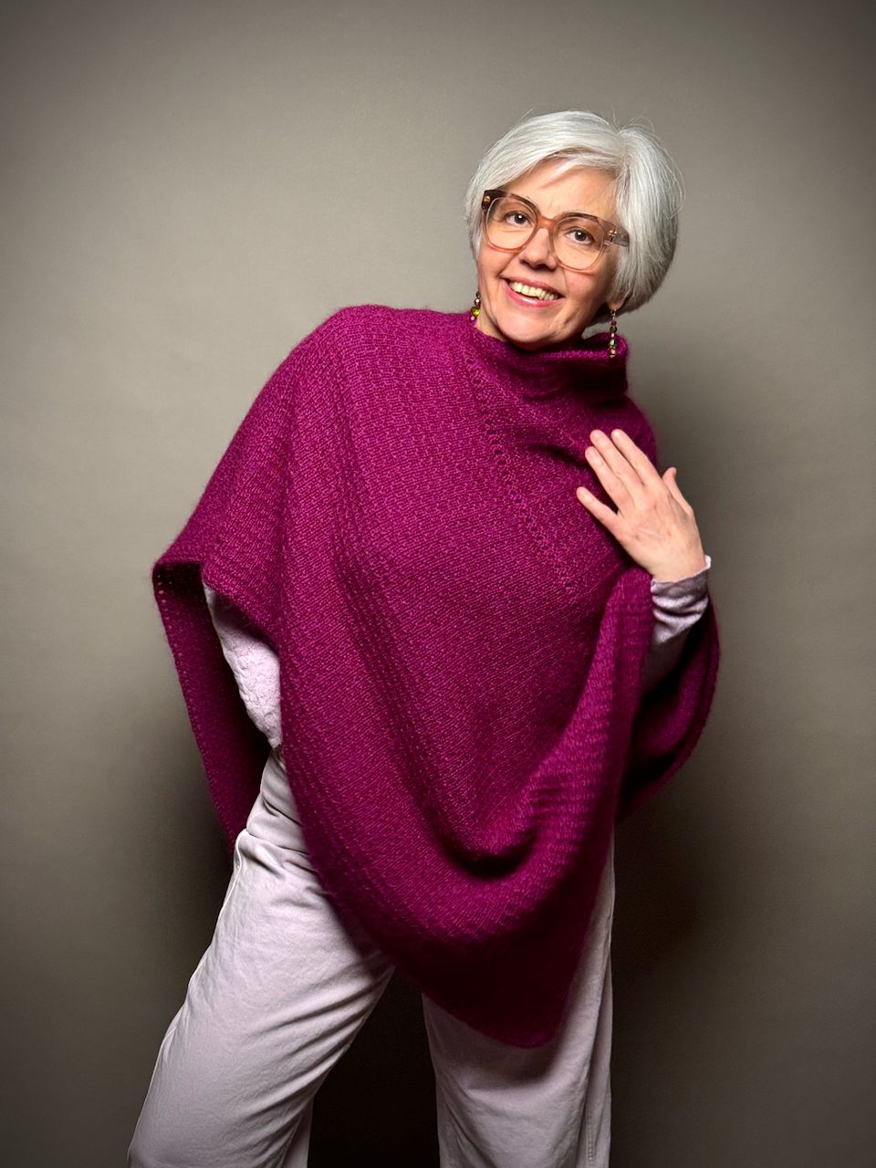 Poncho & Handstulpen »Louise« – Strickanleitung im 2er-Set
