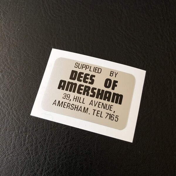 Dee of Amersham Shop Decal
