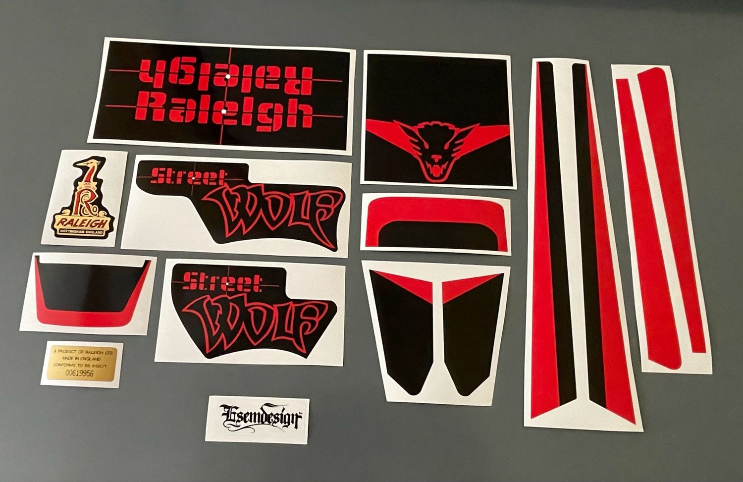 Raleigh Street Wolf Decal Set