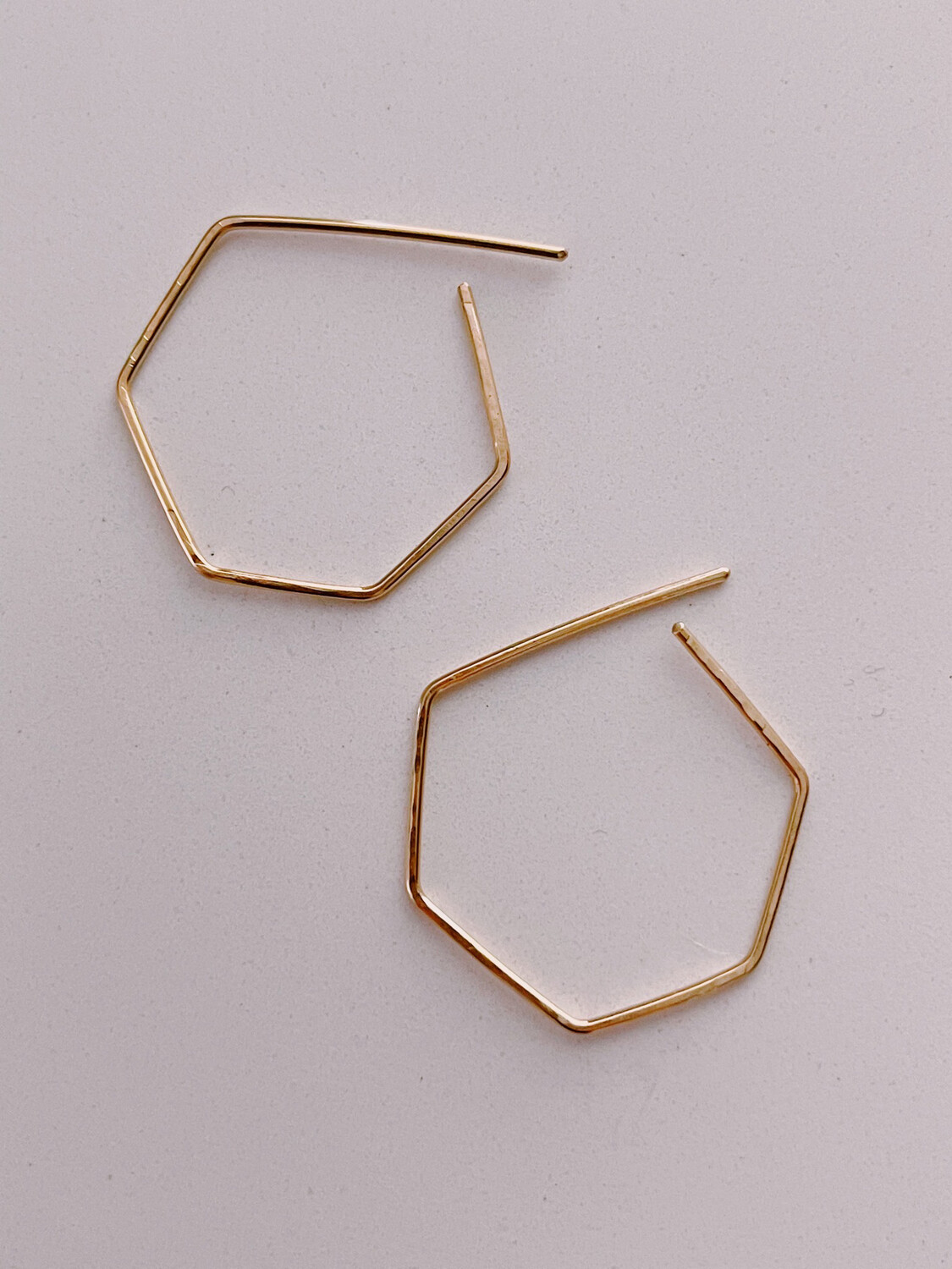 Minimalist Octagon Hoop