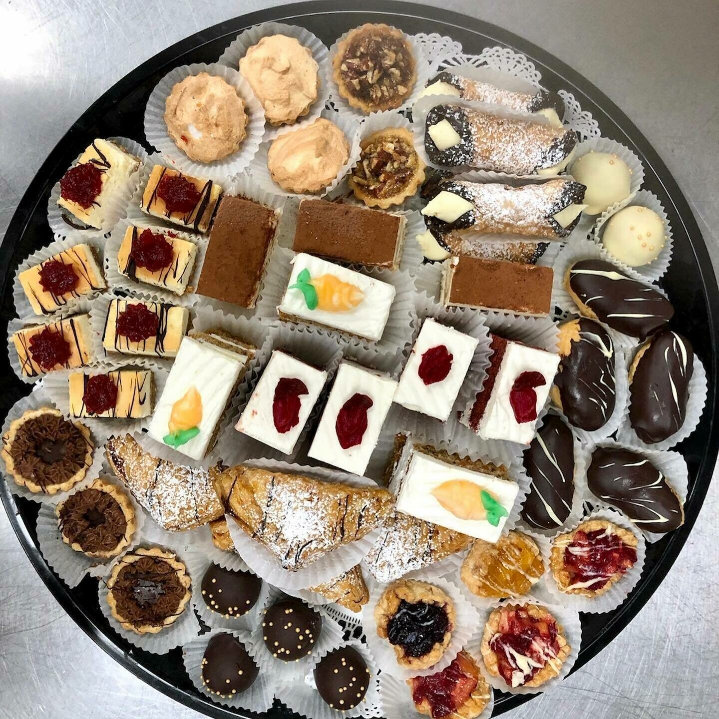 Large Assorted Mini Pastry Platter (6 Dozen)