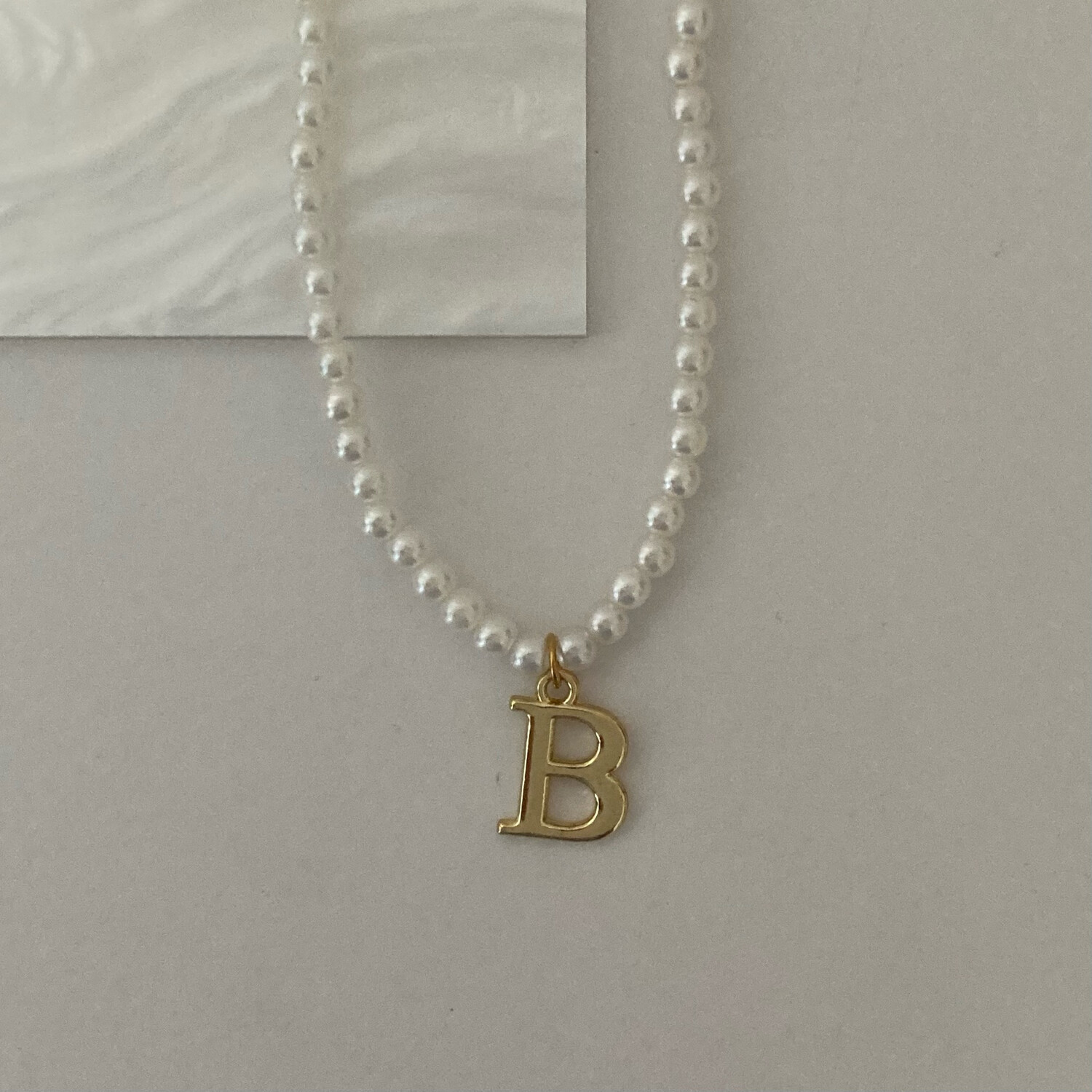 Collier “Pearls Initial”