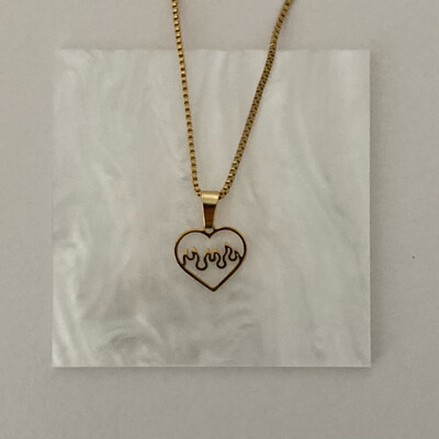 Collier “Heart on fire”