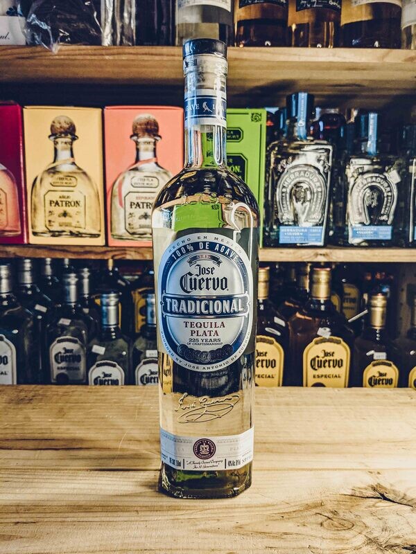 Cuervo Tradicional  Plata 750ml