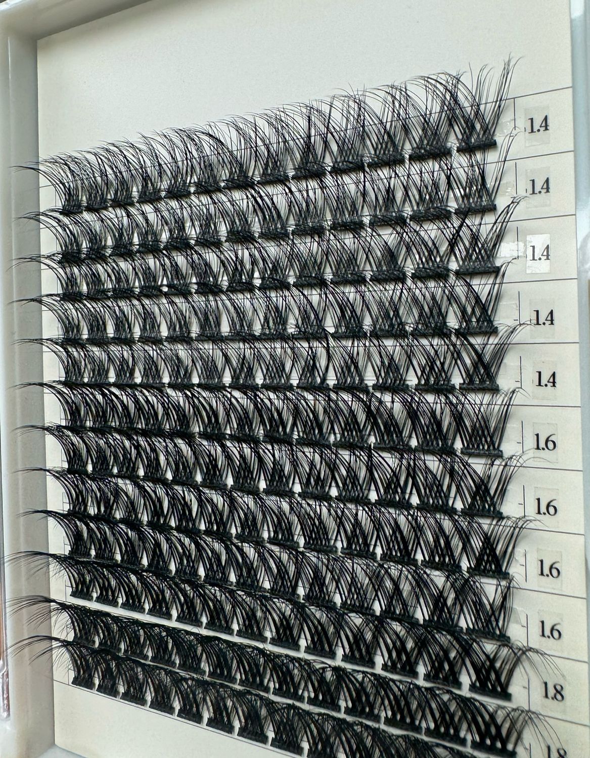 DIY Lash Tray (10-18mm)