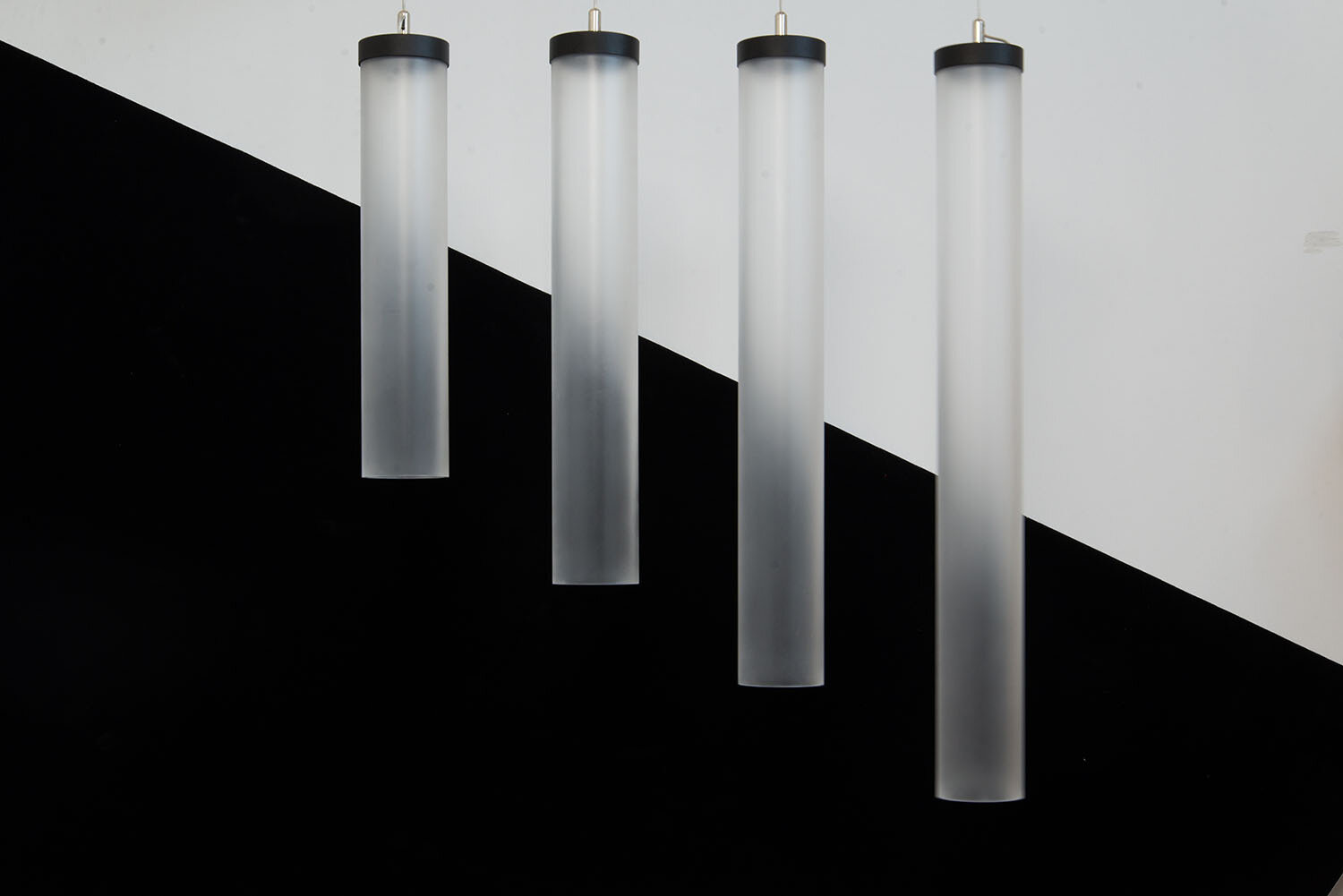 ProLuce® Hängeleuchte IL TUBO Ø80x200 mm, ohne, Treiber, 8W, CRi &gt;90, 300°, 640lm, 2700K, on/off