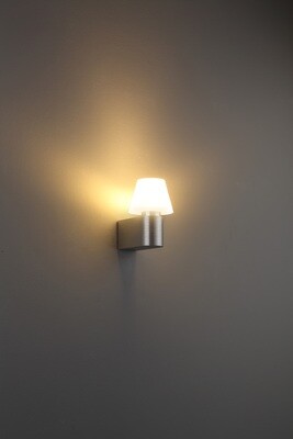 PROLUCE®  Leseleuchte LWA207A, 5W, 430lm, Acryl Diff., Alu+Acryl, silber, L90  W125 H135