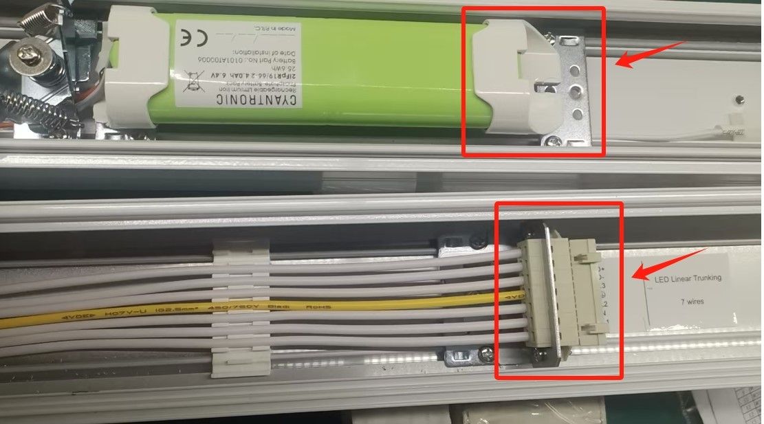 PROLUCE® GAVINA Einzelleuchte IP54, 75W, schwarz, 1452 mm, ein/aus, 170 lm/W, 4000K, 2 x 25° Linsen