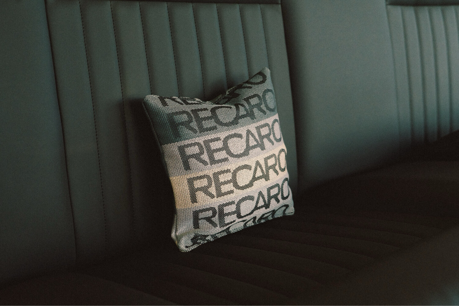 Reisekissen Recaro Grau