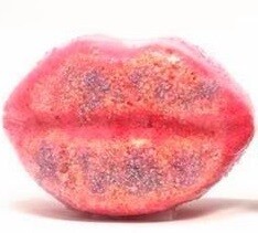 BrokenSpirit_Apparel (BSA) Pucker up Pink Bath Bomb