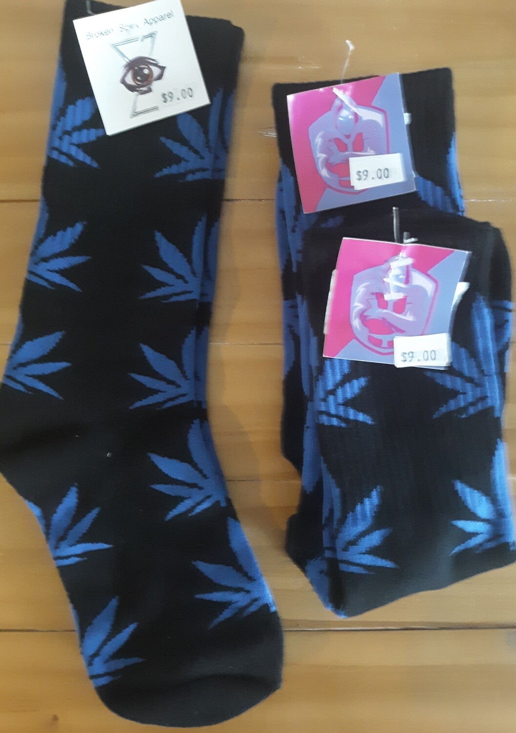 BrokenSpirit_Apparel (BSA) Black and Dark Blue Cannabis socks
