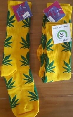 BrokenSpirit_Apparel (BSA) Yellow and Green Cannabis Socks