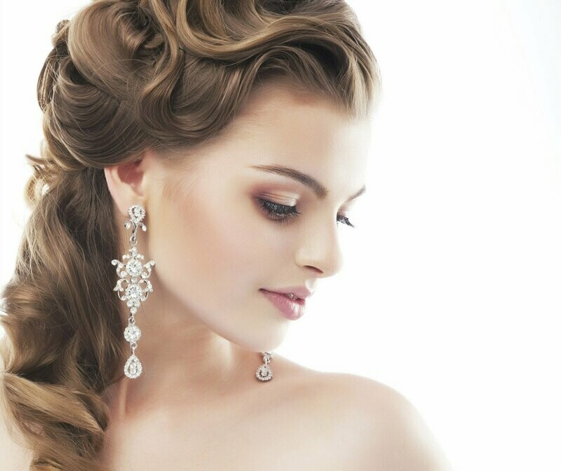 Bridal hair and makeup