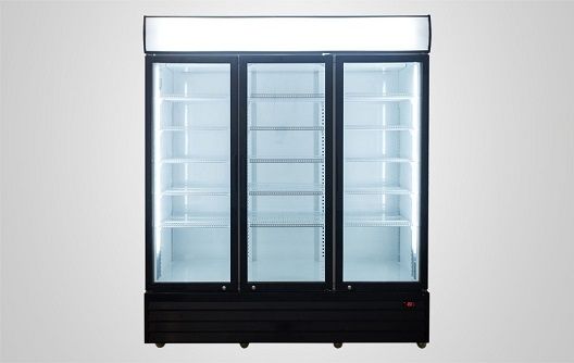 Expositor Vertical 1200 Lts 3 puertas DeMet