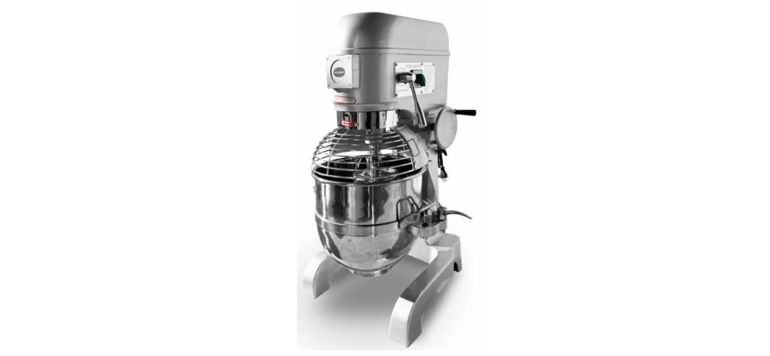 BATIDORA KUMA 40LTS