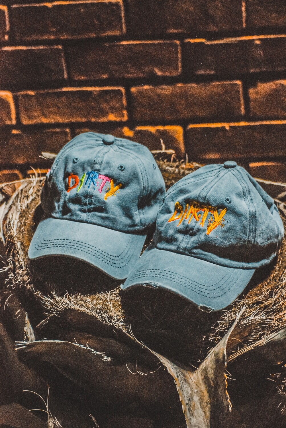 Caps