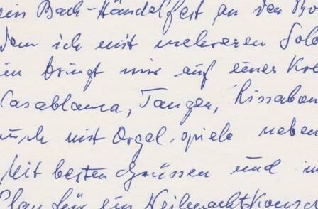 ​HOELSCHER, LUDWIG (1907-1996): Eigenhändige Bildpostkarte mit Unterschrift