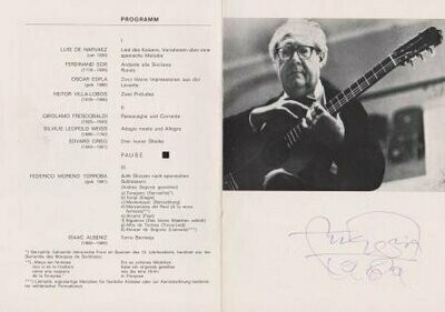 ​SEGOVIA, ANDRES (1893-1987): Signiertes Konzertprogramm