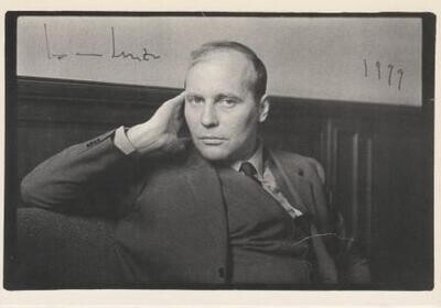 ​HENZE, HANS WERNER (1926-2012): Signierte Fotopostkarte