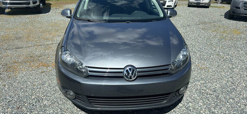 2011 Volkswagen Golf  TDI Wagon