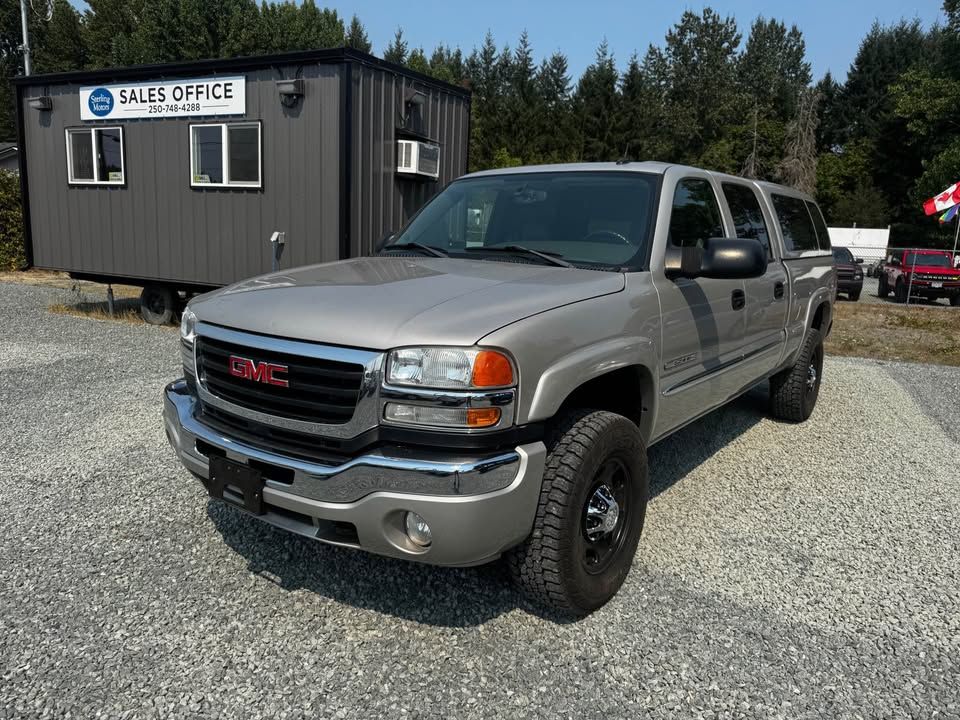 2004 GMC Sierra 2500HD SLT 2004 GMC Sierra 2500HD SLT