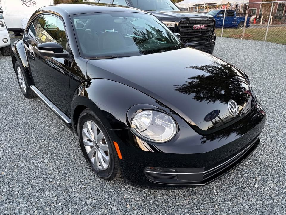 2012 Volkswagen Beetle 2012 Volkswagen Beetle